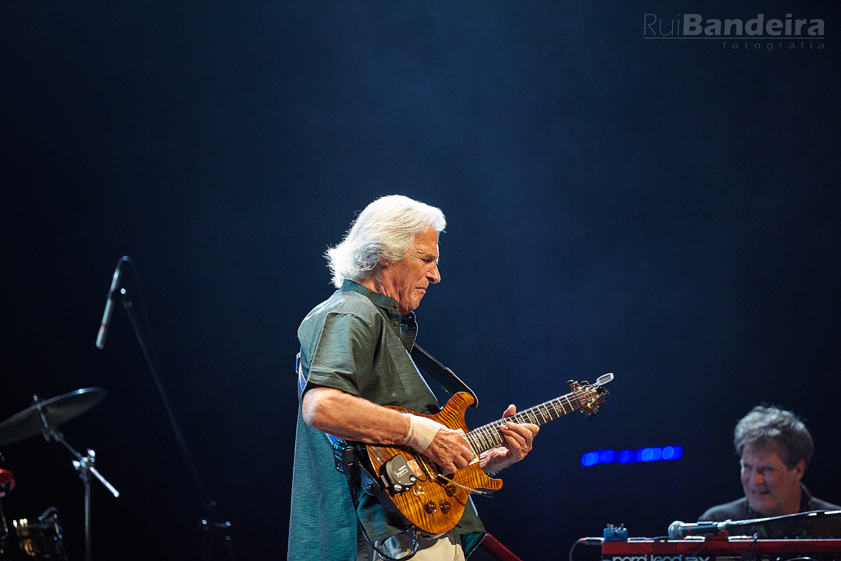 John McLaughlin & The 4th Dimension 17 Rui%20Bandeira%20Fotografia EmptyName 394 Rui Bandeira Fotografia Fotografia de produto e comercial - Fotografia de concertos John McLaughlin & The 4th Dimension John McLaughlin & The 4th Dimension 16 Rui%20Bandeira%20Fotografia EmptyName 394 Rui Bandeira Fotografia Fotografia de produto e comercial - Fotografia de concertos John McLaughlin & The 4th Dimension