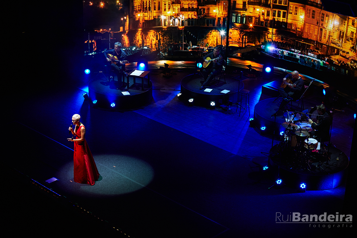 Mariza - Mundo 360º at Coliseu do Porto 23 Rui%20Bandeira%20Fotografia Mariza Coliseu%20do%20Porto MG 5409 Rui Bandeira Fotografia Fotografia de produto e comercial - Fotografia de concertos Mariza - Mundo 360º at Coliseu do Porto