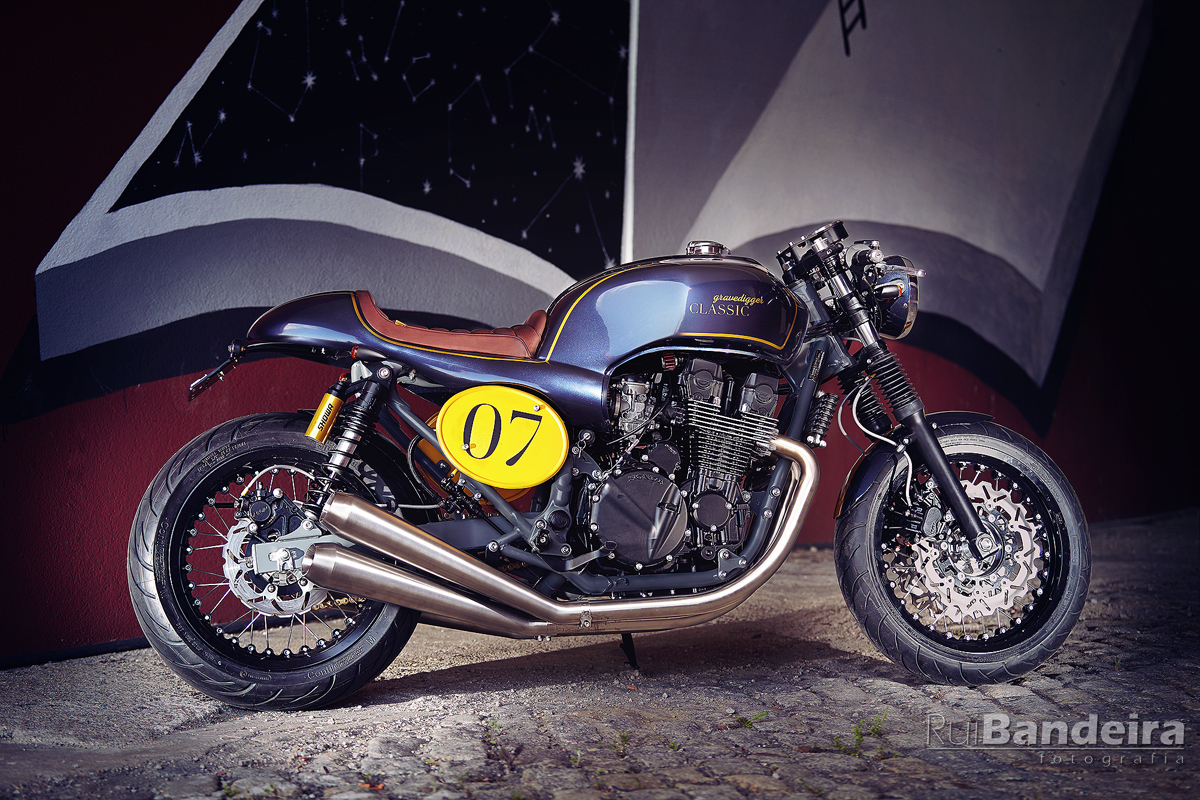 it roCkS bikes - Gravedigger Special Edition Classic 1 cafe racer Gravedigger Special Edition Classic motos bike itrocksbikes fotografia motos porto fotografia de produto Imagem e Marca Rui Bandeira 1 Rui Bandeira Fotografia Fotografia de produto e comercial - Fotografia de concertos it roCkS bikes - Gravedigger Special Edition Classic