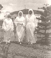 1958: Irms na Misso N S da Conceio no Invinha, Guru (Ir. Imaculada, Ir. M de Natal, Ir. Palmira Herdia)