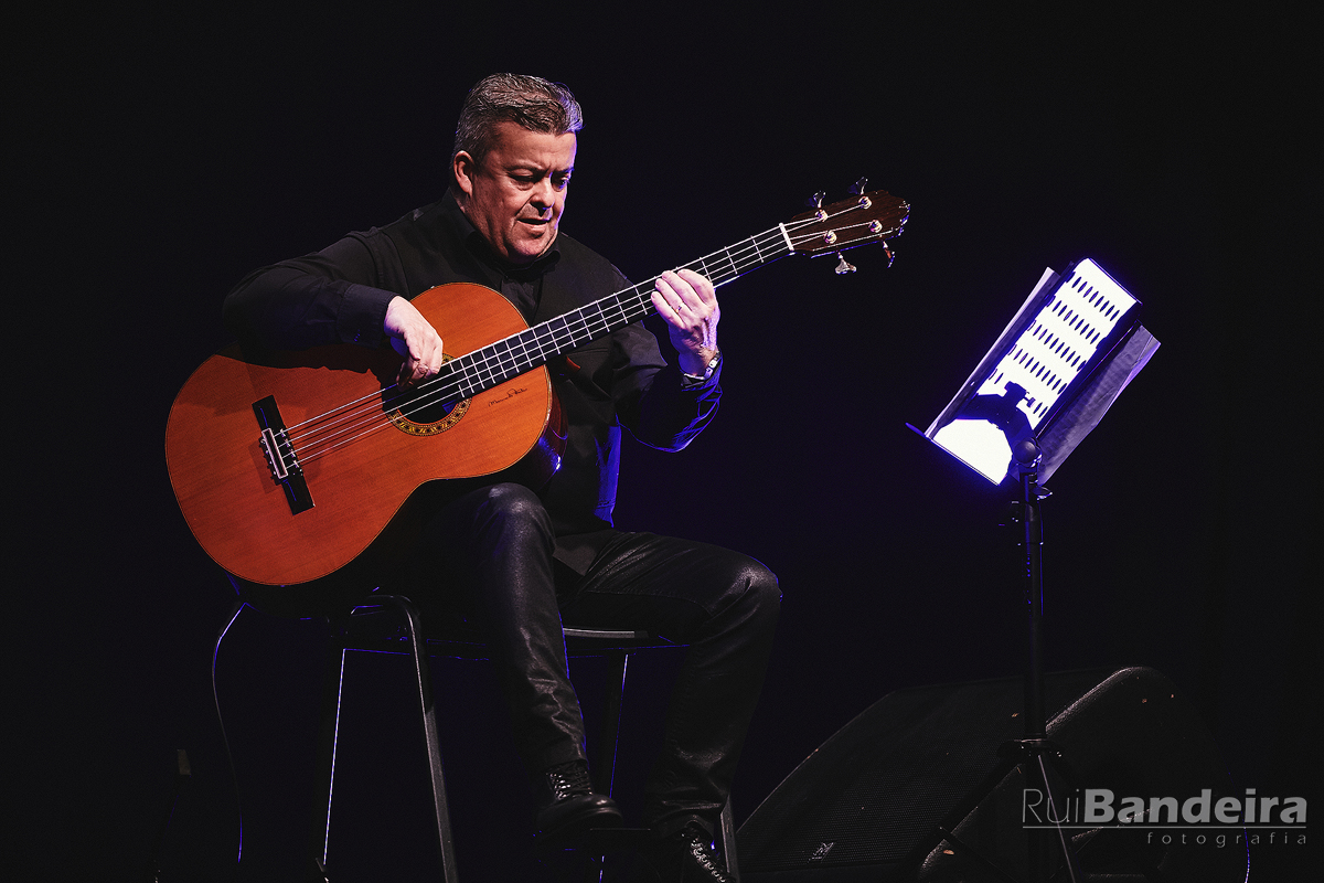 Carlos do Carmo at Guimarães 45 Rui%20Bandeira%20Fotografia Carlos%20do%20Carmo%20Guimaraes MG 7364 Rui Bandeira Fotografia Fotografia de produto e comercial - Fotografia de concertos Carlos do Carmo at Guimarães