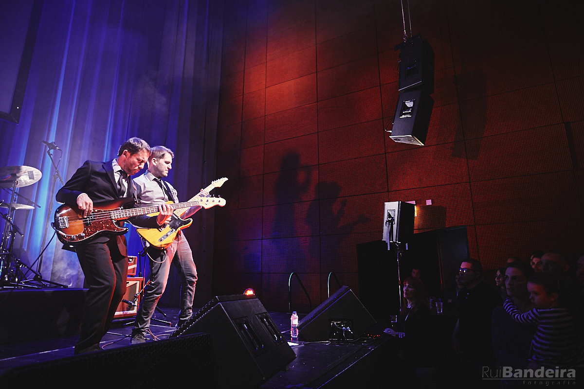 Marta Ren & the Groovelvets at Casa da Musica 13 Rui%20Bandeira%20Fotografia MG 5538 Rui Bandeira Fotografia Fotografia de produto e comercial - Fotografia de concertos Marta Ren & the Groovelvets at Casa da Musica