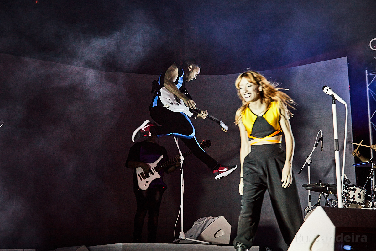 Amor Electro in Afurada 41 Amor%20Elecrto Afurada%40Rui%20Bandeira%20Fotografia 04A9171 Rui Bandeira Fotografia Fotografia de produto e comercial - Fotografia de concertos Amor Electro in Afurada