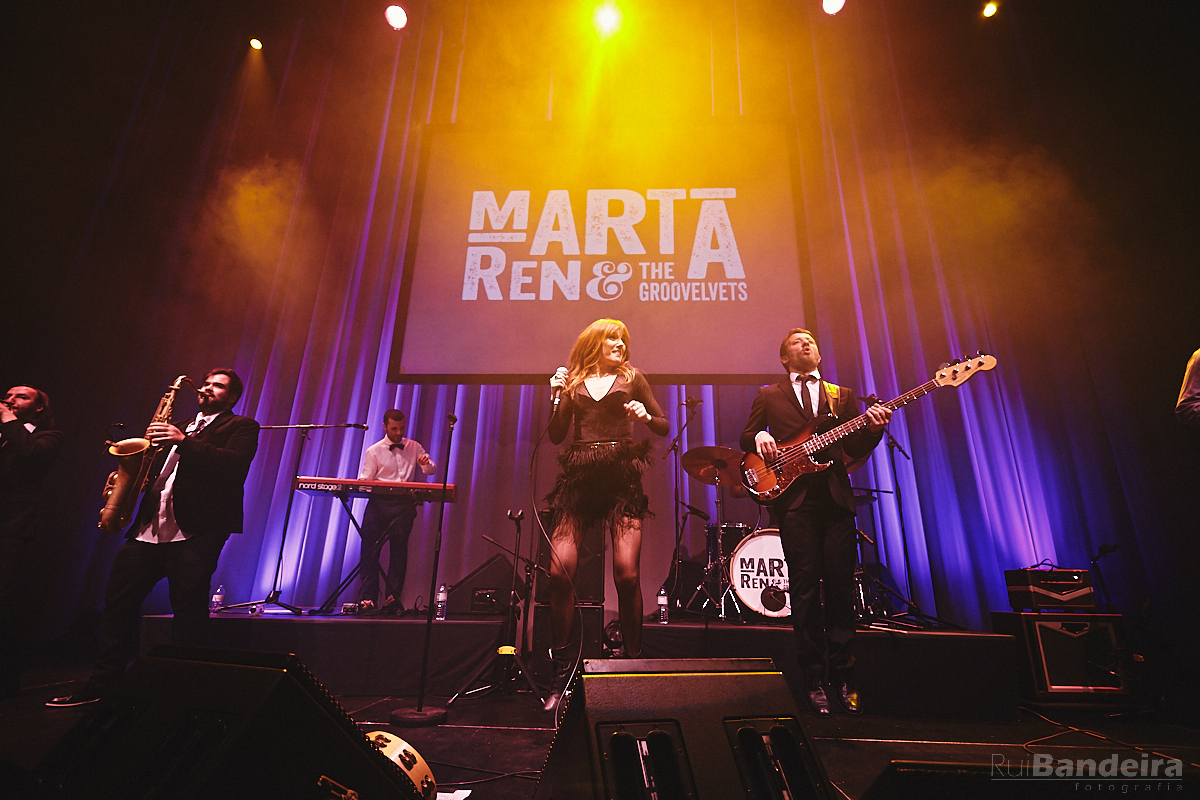 Marta Ren & the Groovelvets at Casa da Musica 29 Rui%20Bandeira%20Fotografia MG 5843 Rui Bandeira Fotografia Fotografia de produto e comercial - Fotografia de concertos Marta Ren & the Groovelvets at Casa da Musica
