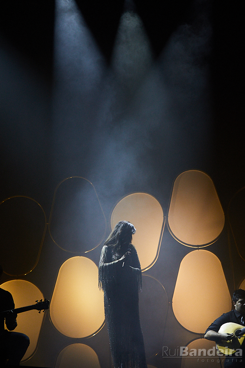 Ana Moura no Coliseu do Porto 2 Ana%20Moura%20Coliseu%202017%40RuiBandeiraFotografia 104A4526 Rui Bandeira Fotografia Fotografia de produto e comercial - Fotografia de concertos Ana Moura no Coliseu do Porto