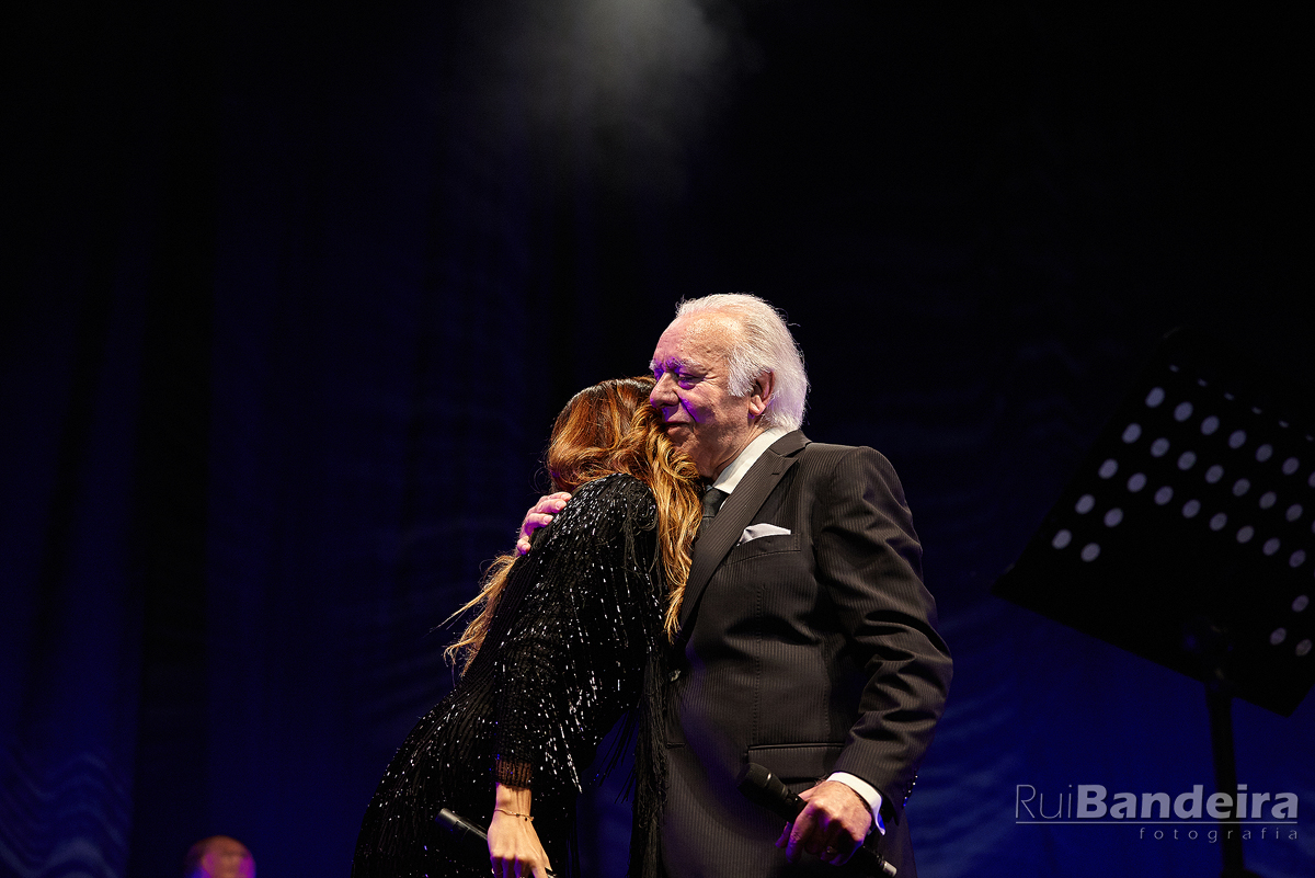 Carlos do Carmo at Guimarães 25 Rui%20Bandeira%20Fotografia Carlos%20do%20Carmo%20Guimaraes MG 7219 Rui Bandeira Fotografia Fotografia de produto e comercial - Fotografia de concertos Carlos do Carmo at Guimarães