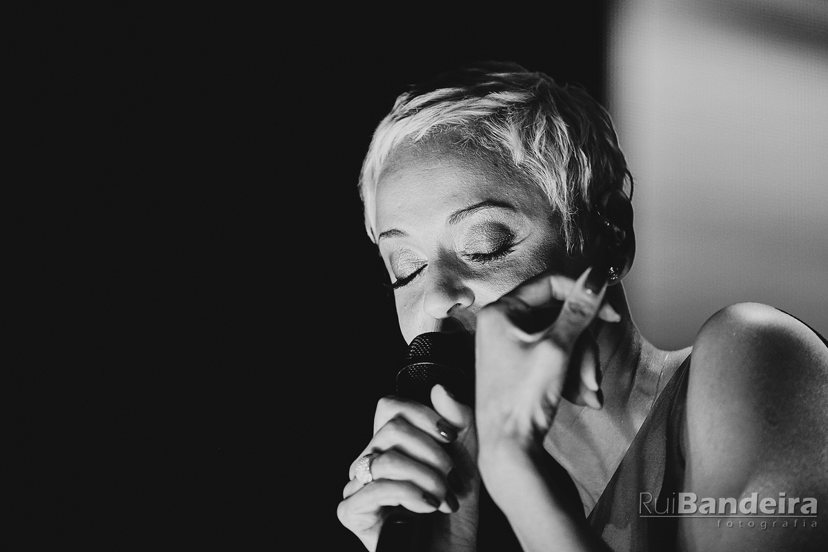 Mariza - Mundo 360º at Coliseu do Porto 9 Rui%20Bandeira%20Fotografia Mariza Coliseu%20do%20Porto MG 5092 Rui Bandeira Fotografia Fotografia de produto e comercial - Fotografia de concertos Mariza - Mundo 360º at Coliseu do Porto