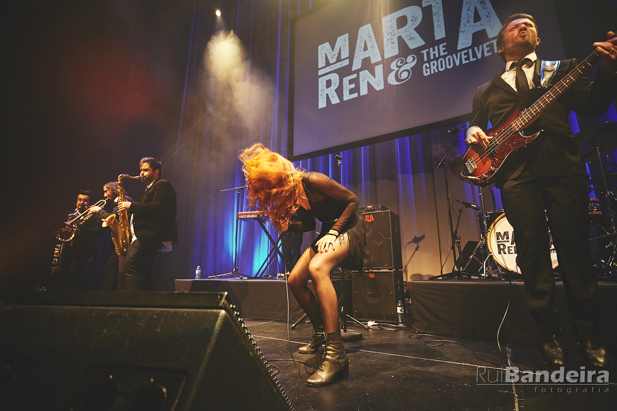 Marta Ren & the Groovelvets at Casa da Musica 15 Rui%20Bandeira%20Fotografia MG 5575II Rui Bandeira Fotografia Fotografia de produto e comercial - Fotografia de concertos Marta Ren & the Groovelvets at Casa da Musica